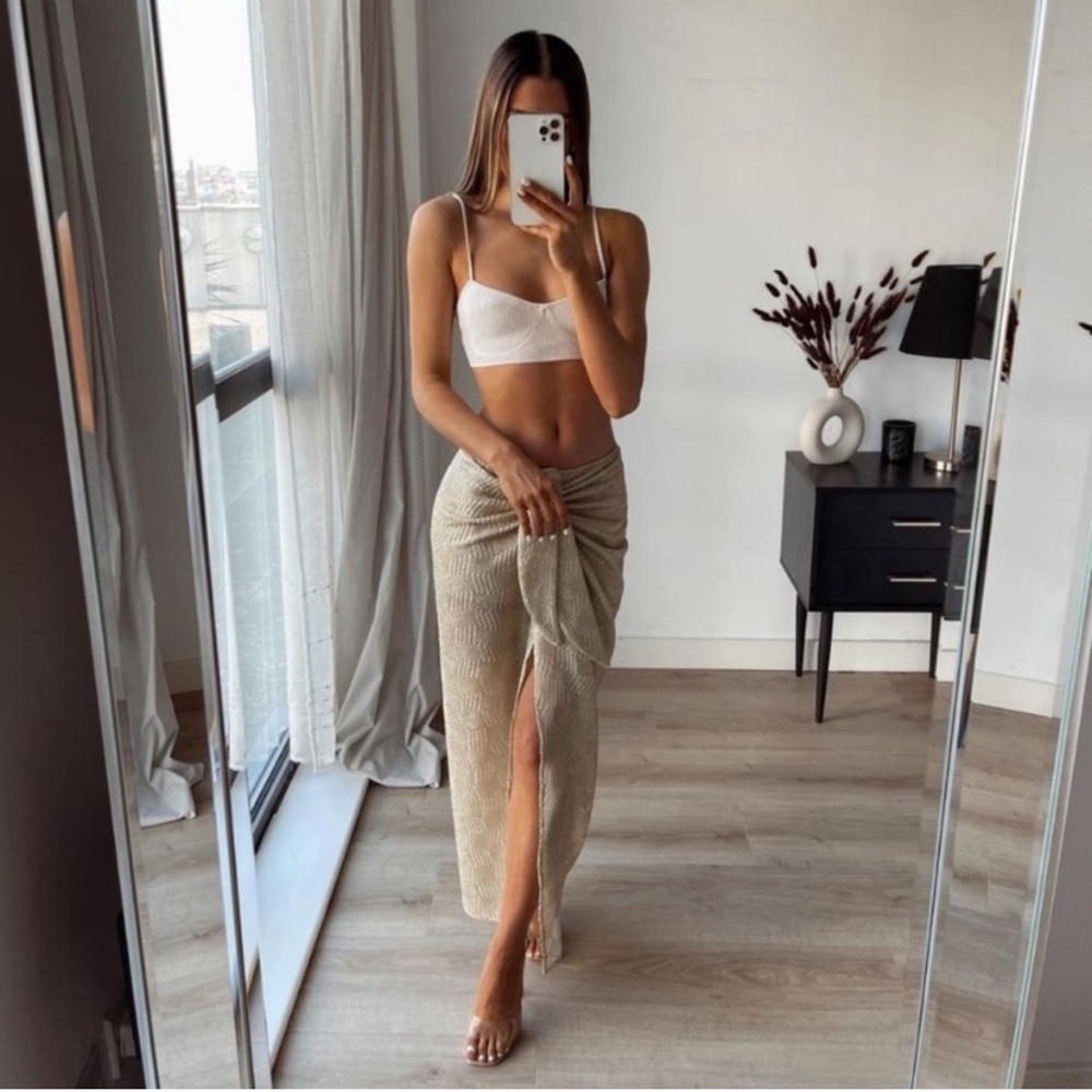 NWT ZARA Knotted Midi Skirt Gold M Blogger’s Fav